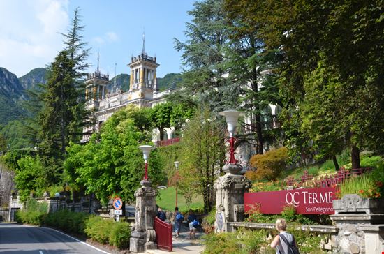 San Pellegrino Terme San Pellegrino Terme, QC Terme San Pellegrino Shutterstock.com 